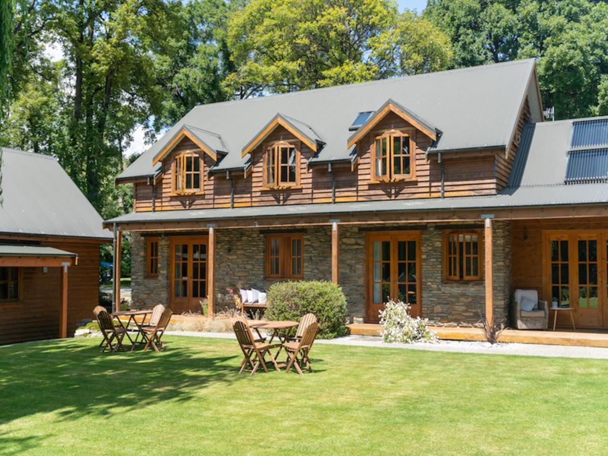 Wanaka Homestead Lodge & Cottages Esterno foto